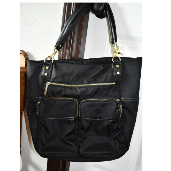 olivia and joy zip zoom tote